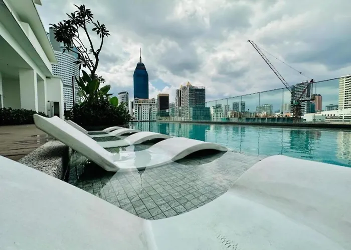 Quill Residence The Skyline Suites By Tasrifa