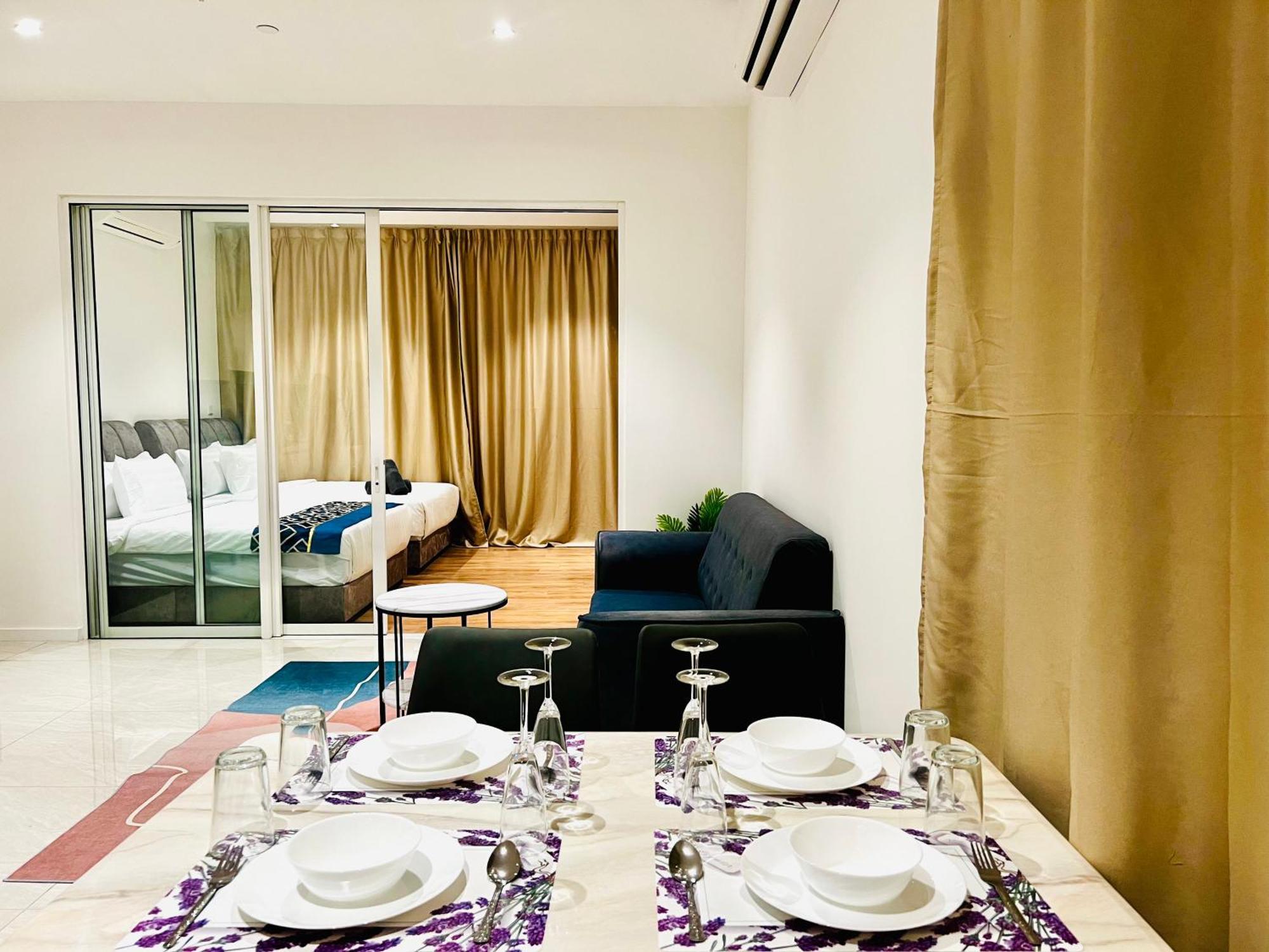 Quill The Skyline By Tasrifa Apartment